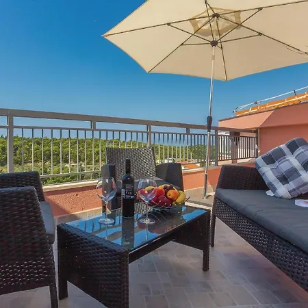 Amazing In With Wifi Apartment